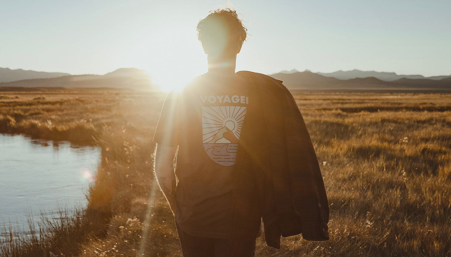 voyager clothing website
